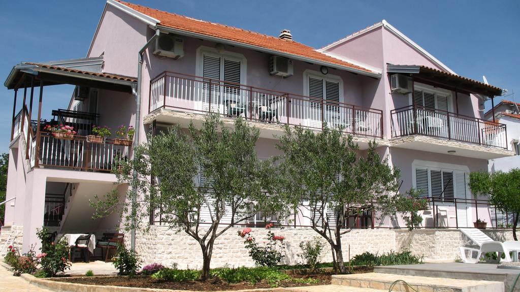 Krkahaus Ξενοδοχείο Lozovac Εξωτερικό φωτογραφία