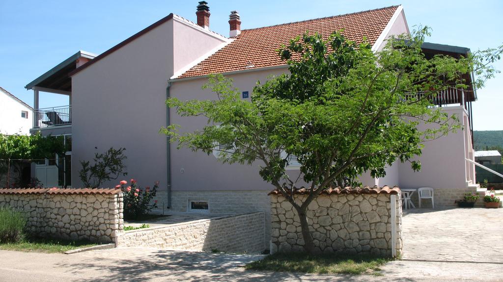 Krkahaus Ξενοδοχείο Lozovac Εξωτερικό φωτογραφία