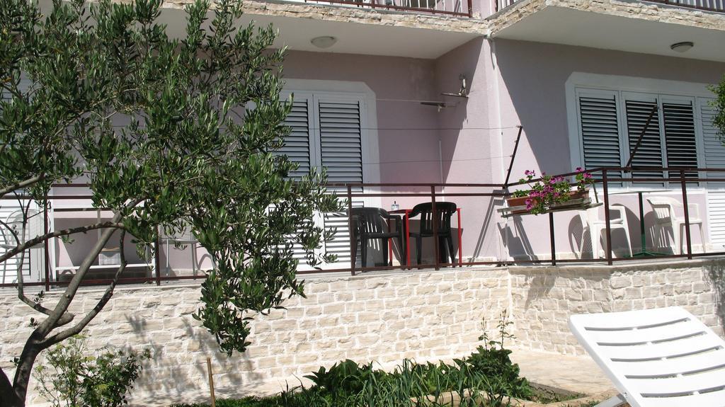 Krkahaus Ξενοδοχείο Lozovac Εξωτερικό φωτογραφία