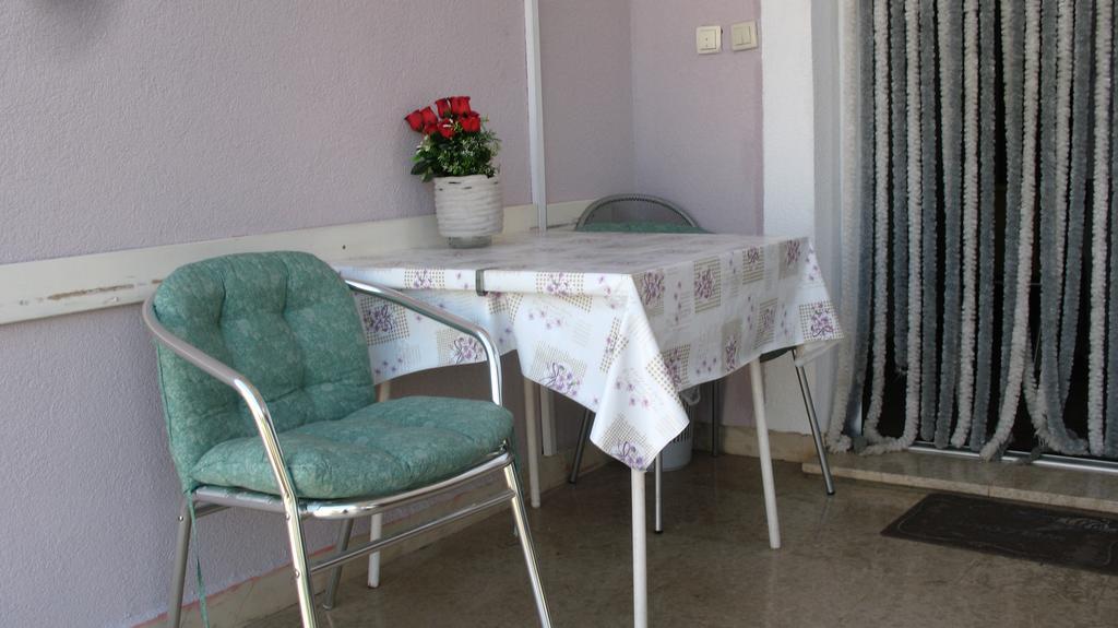 Krkahaus Ξενοδοχείο Lozovac Εξωτερικό φωτογραφία